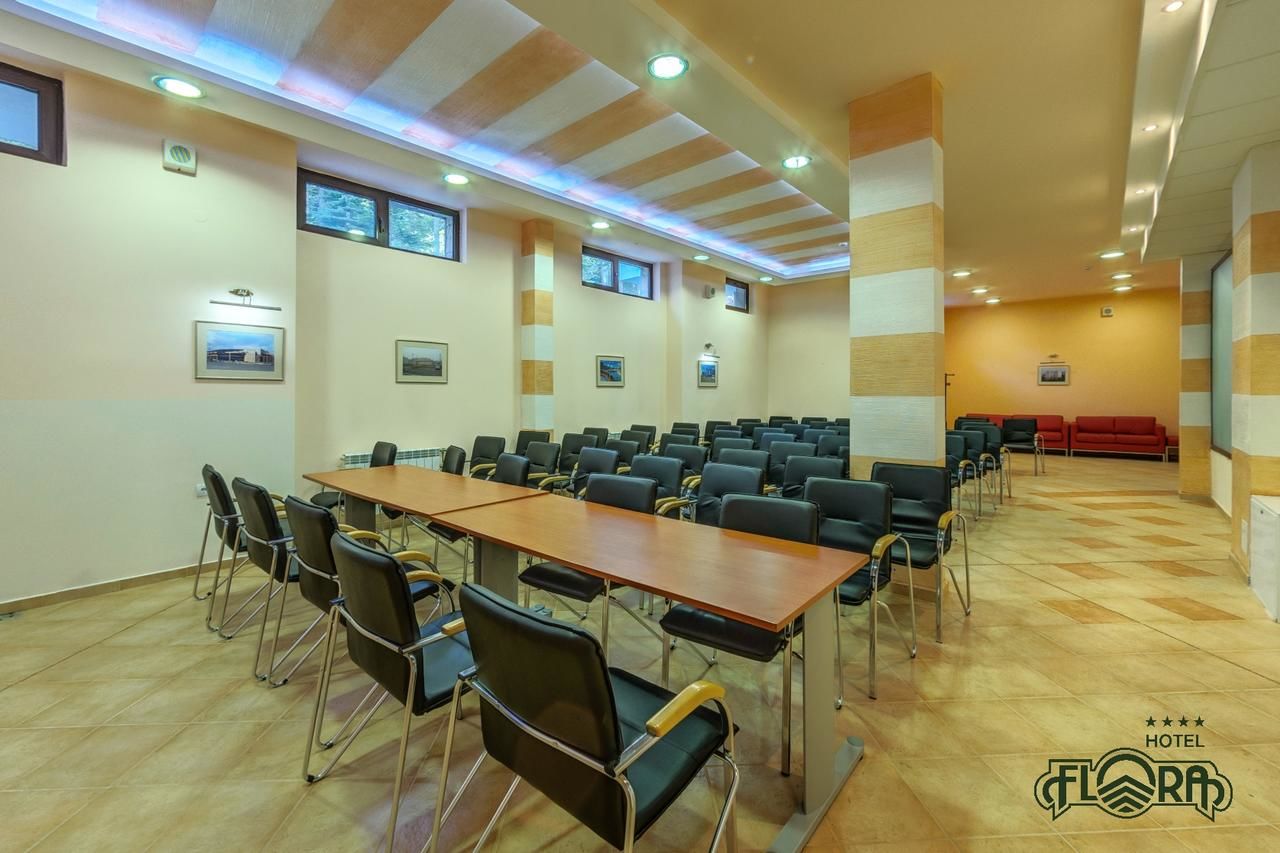 Отель Flora Hotel Боровец-32